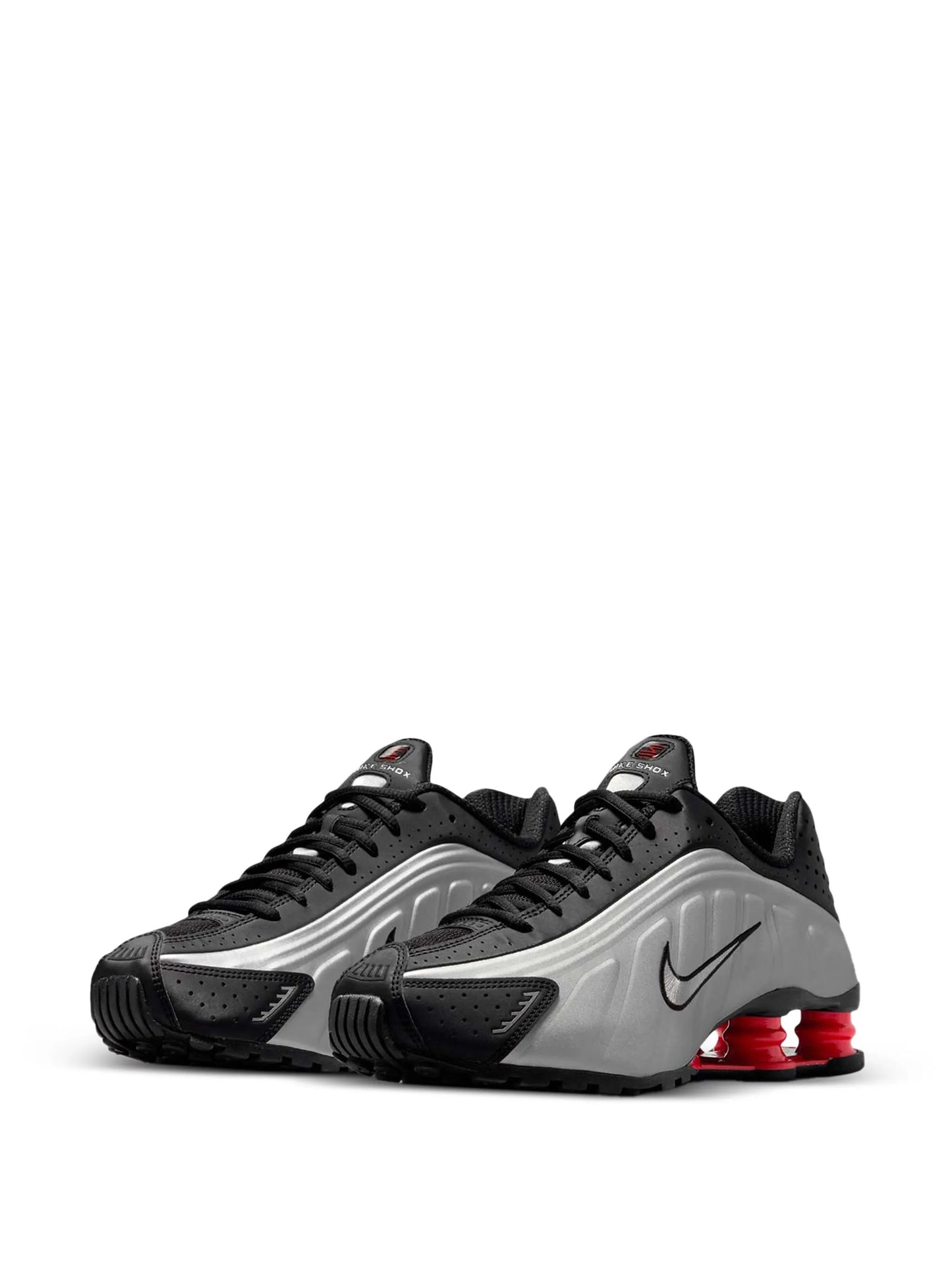 NIKE SHOX R4