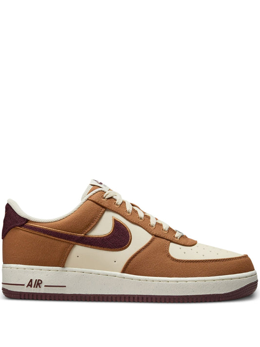 Nike Air Force 1 '07 LV8