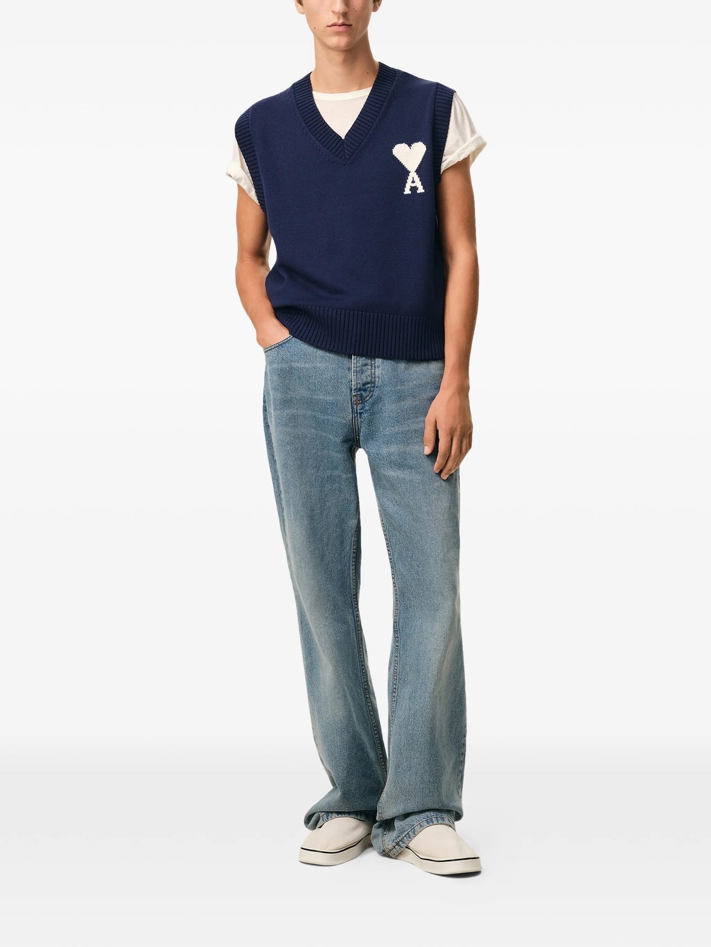 ADC SLEEVELESS SWEATER