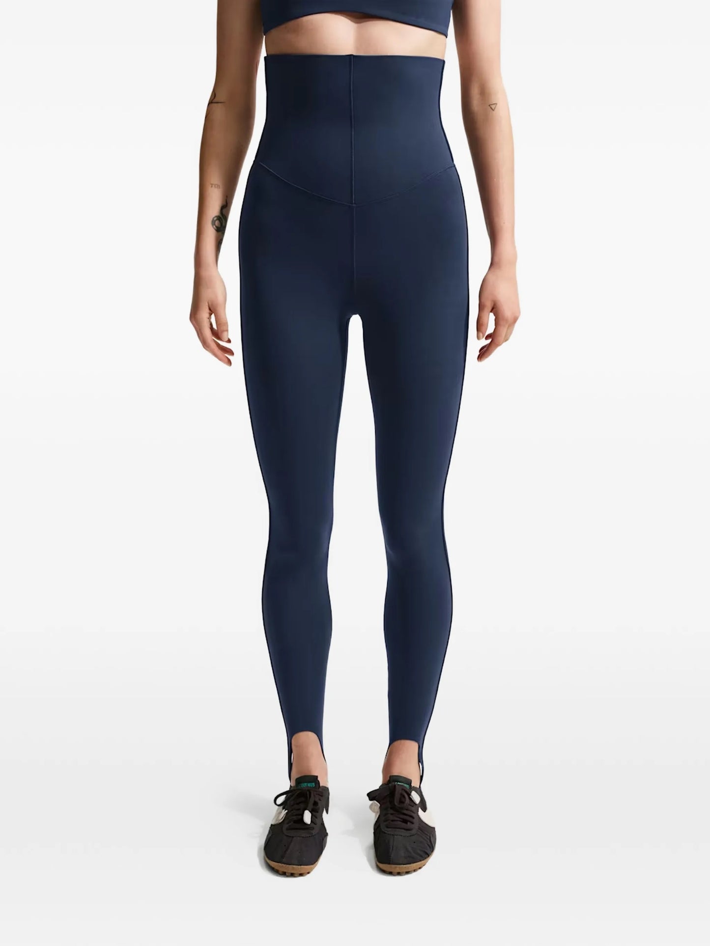 W NRG JACQUEMUS STIRRUP LGN