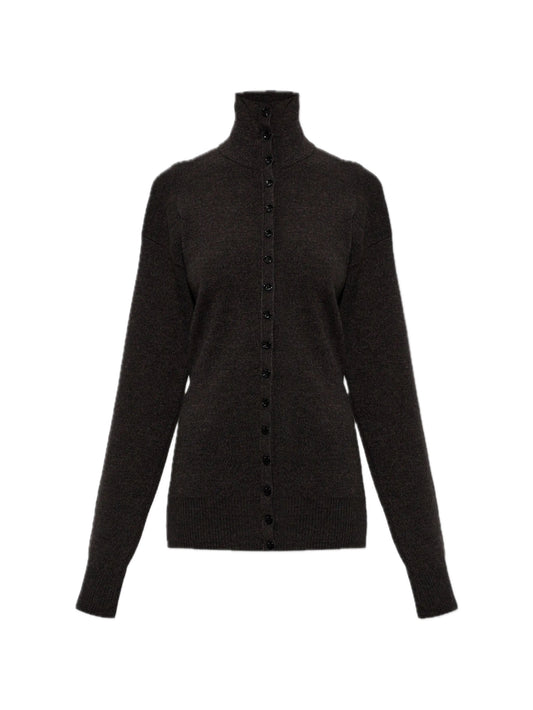 BUTTONED TOP