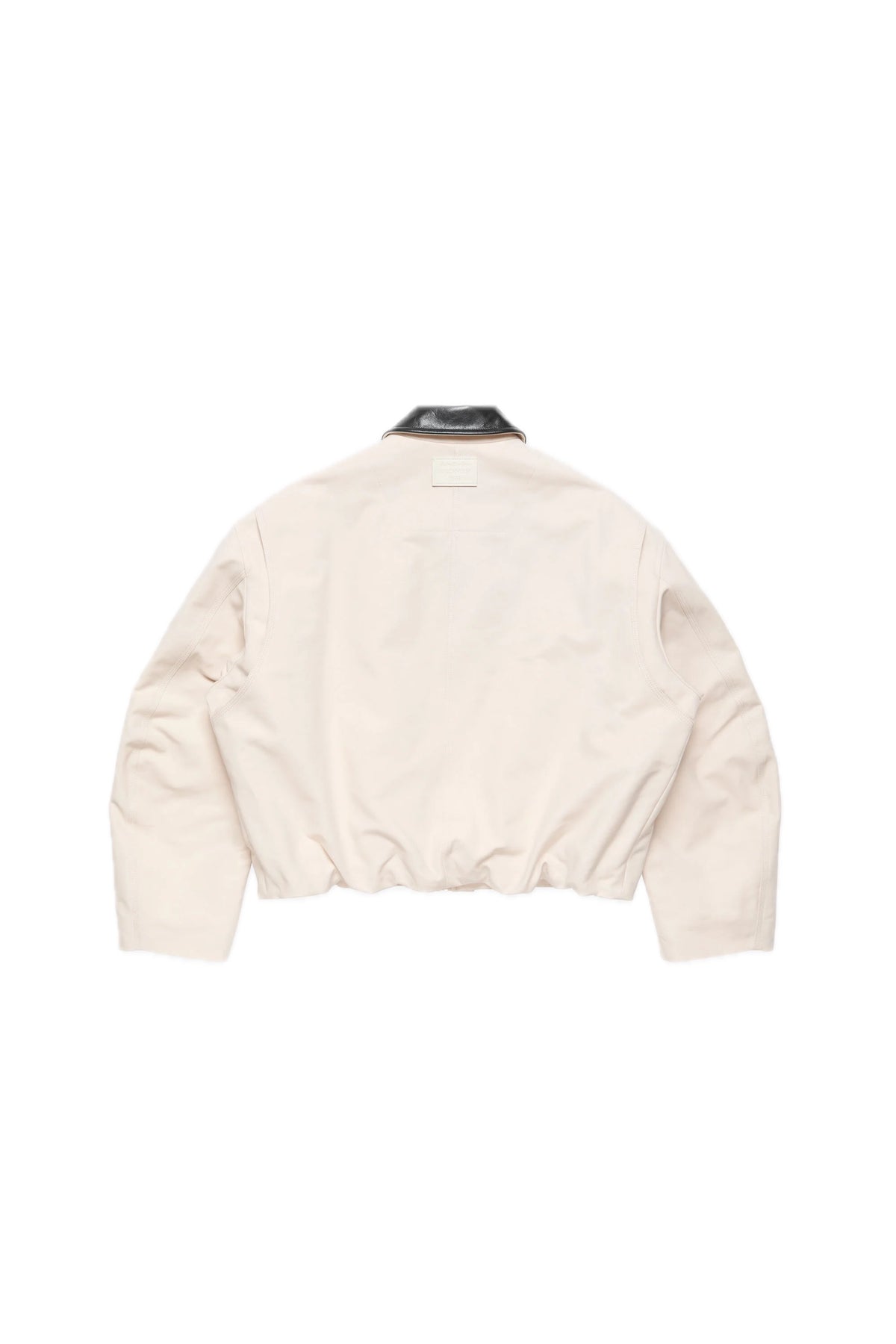 RW-MN-OUTW000025