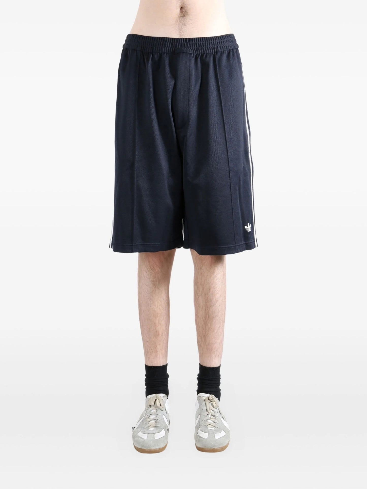 WB TWILL SHORT
